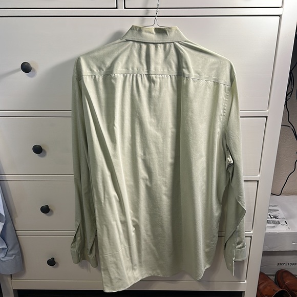 Calvin Klein non iron 2XL button down. - Picture 3 of 3